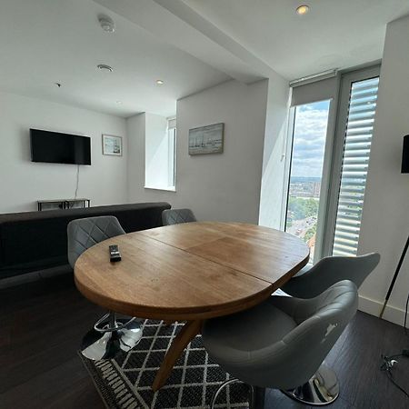 Cozy One Bedroom Flat 20 Mins Central London Bp142 Exteriér fotografie