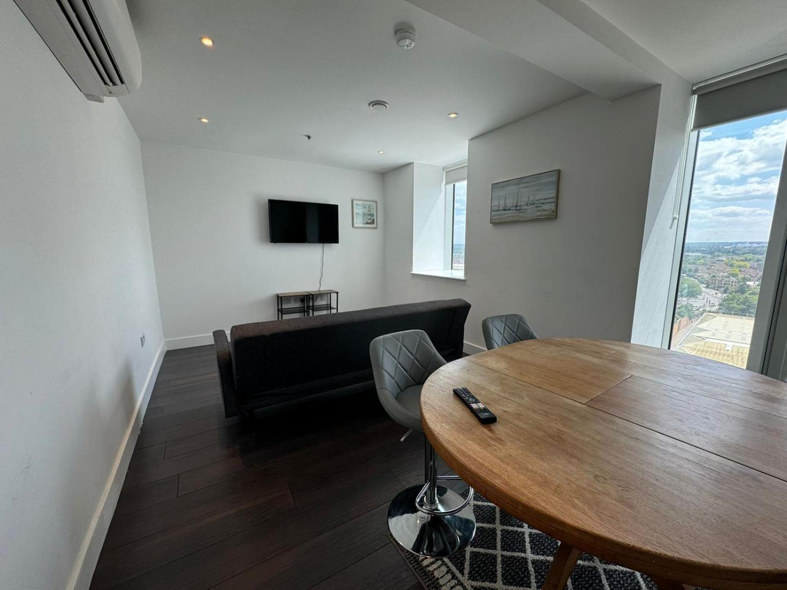 Cozy One Bedroom Flat 20 Mins Central London Bp142 Exteriér fotografie